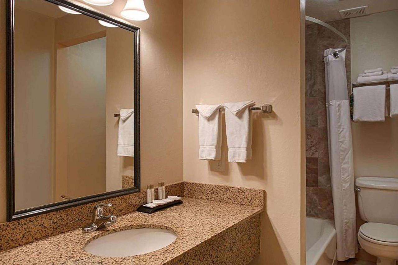 Baymont By Wyndham Durango Motel Ngoại thất bức ảnh